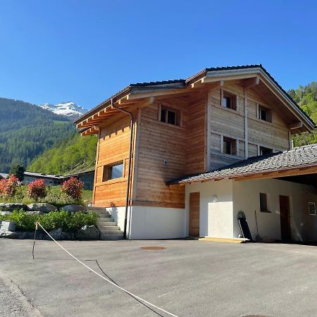 B&B Bagnes Versegeres Buitenkant foto